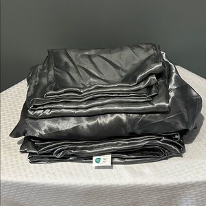 Queen size sheet set